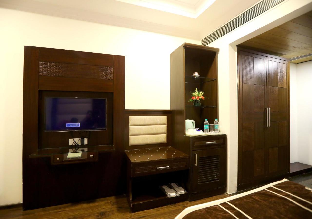Hotel Pitrashish Pride Igi Intl Airport Delhi Kültér fotó